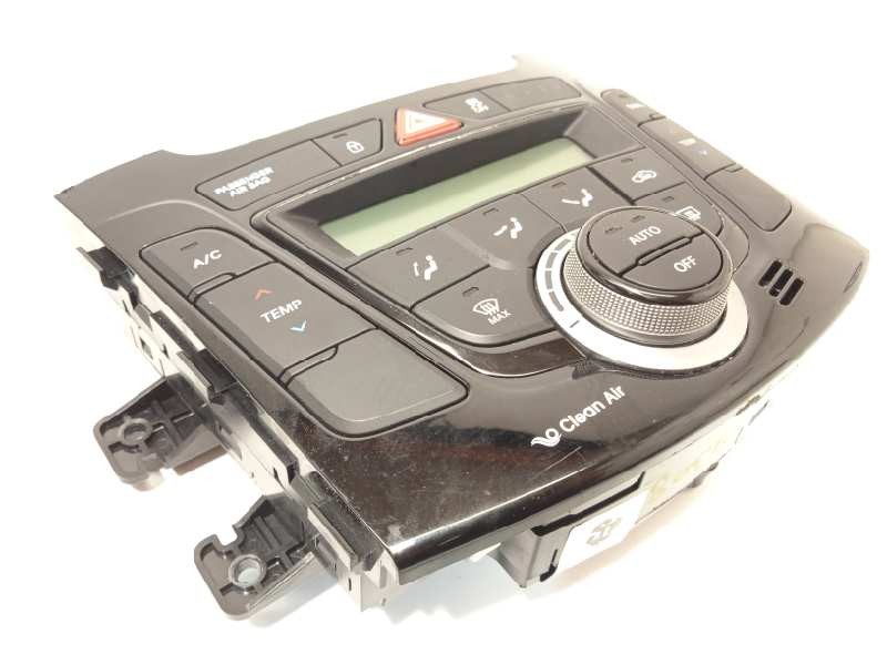 Recambio de mando climatizador para hyundai i30 cw 1.6 crdi cat referencia OEM IAM 97250A6521  97250A6521GU