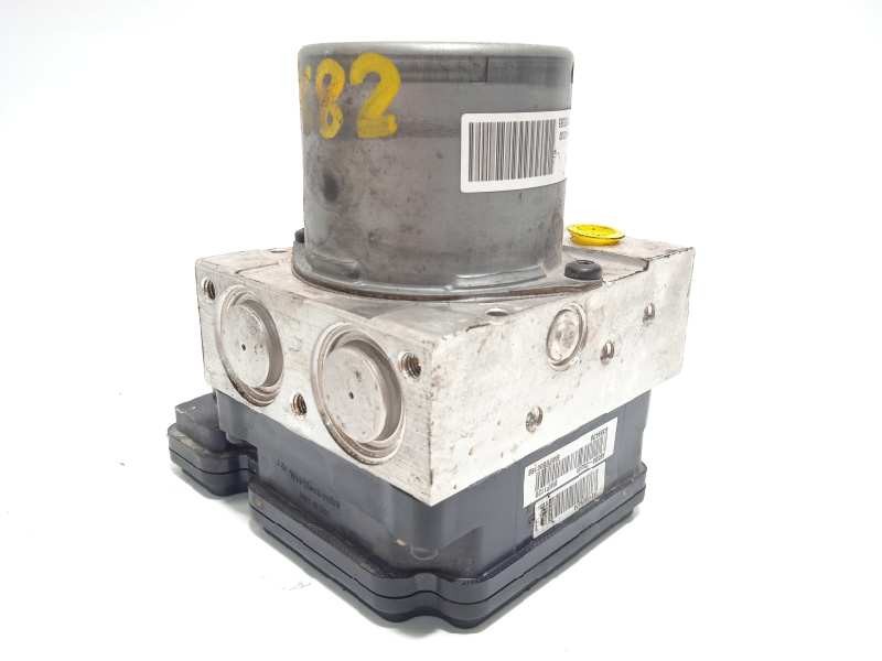 Recambio de abs para hyundai i30 (gd) classic referencia OEM IAM 58920A6210 6158945200 A658920500