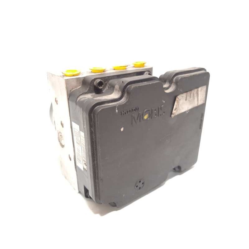 Recambio de abs para hyundai i30 (gd) classic referencia OEM IAM 58920A6210 6158945200 A658920500