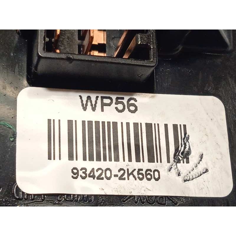 Recambio de mando limpia para hyundai i30 (gd) classic referencia OEM IAM 934202K560  