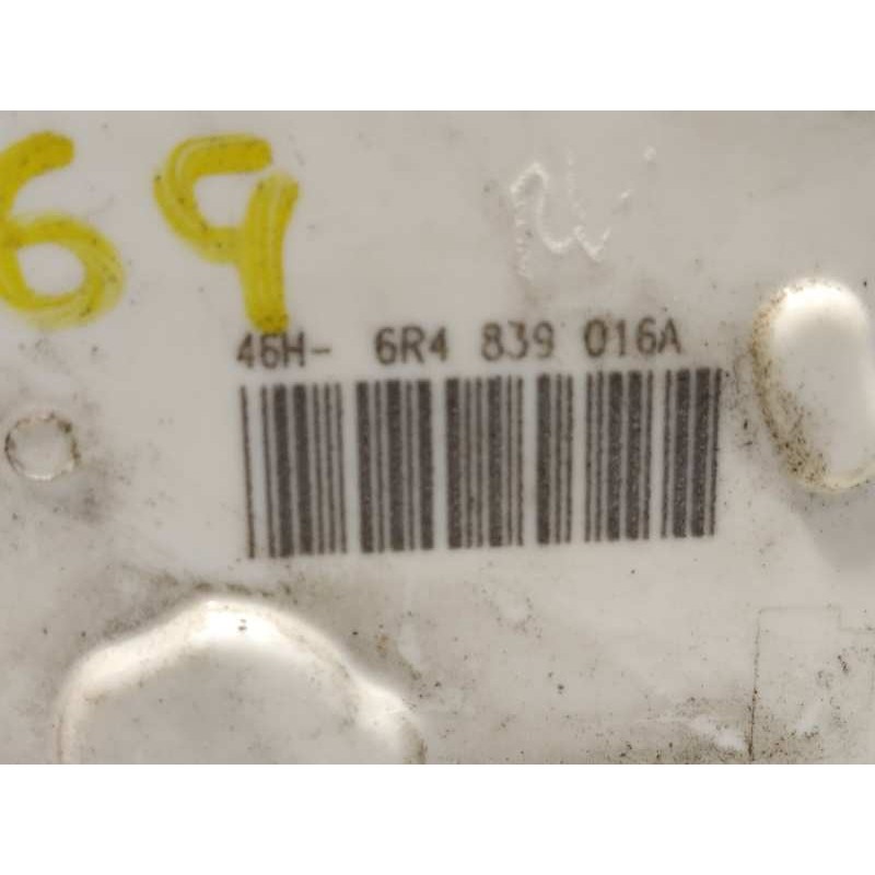 Recambio de cerradura puerta trasera derecha para volkswagen polo (6c1) 1.4 tdi referencia OEM IAM 6R4839016A  