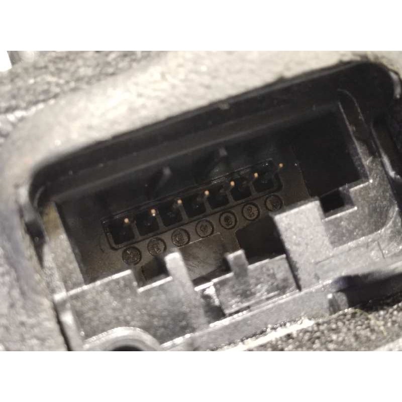 Recambio de cerradura puerta trasera derecha para volkswagen polo (6c1) 1.4 tdi referencia OEM IAM 6R4839016A  