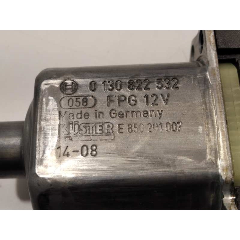 Recambio de elevalunas trasero izquierdo para volkswagen polo (6c1) 1.4 tdi referencia OEM IAM 6R0959811N  0130822532