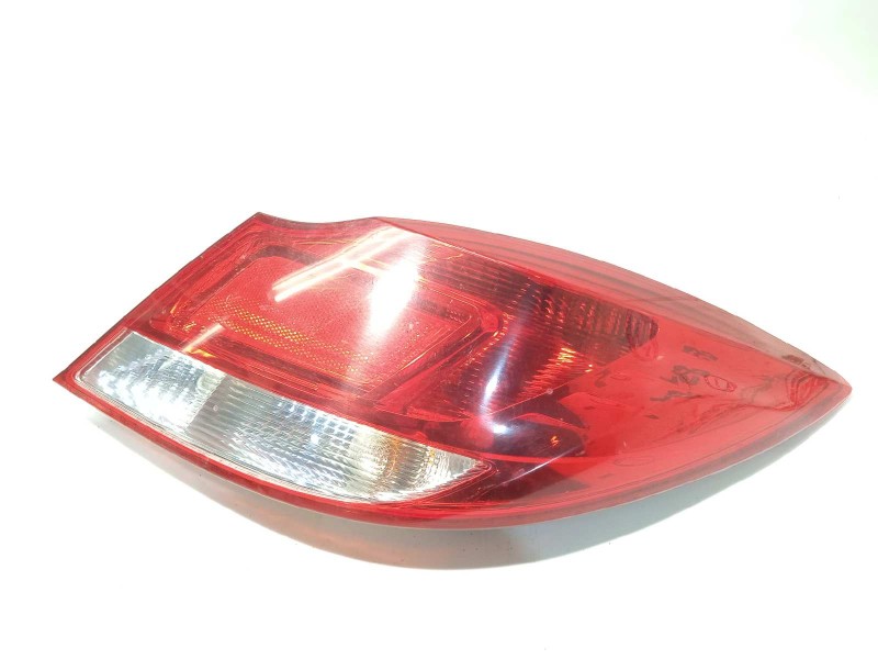 Recambio de piloto trasero derecho para opel insignia berlina 2.0 cdti cat referencia OEM IAM 13279622  