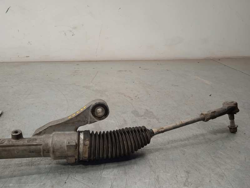 Recambio de cremallera direccion para ford fiesta (cb1) trend referencia OEM IAM 8V513200CE  2019944