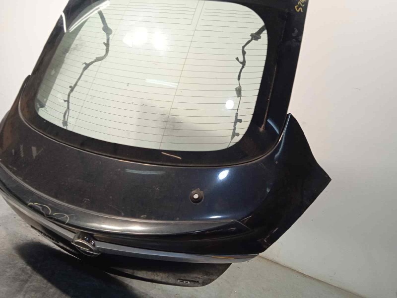 Recambio de porton trasero para opel insignia berlina 2.0 cdti cat referencia OEM IAM 13310763  