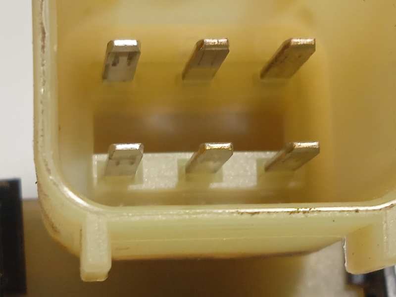 Recambio de elevalunas trasero derecho para ford kuga (cbs) 2.0 tdci cat referencia OEM IAM 0130822735  