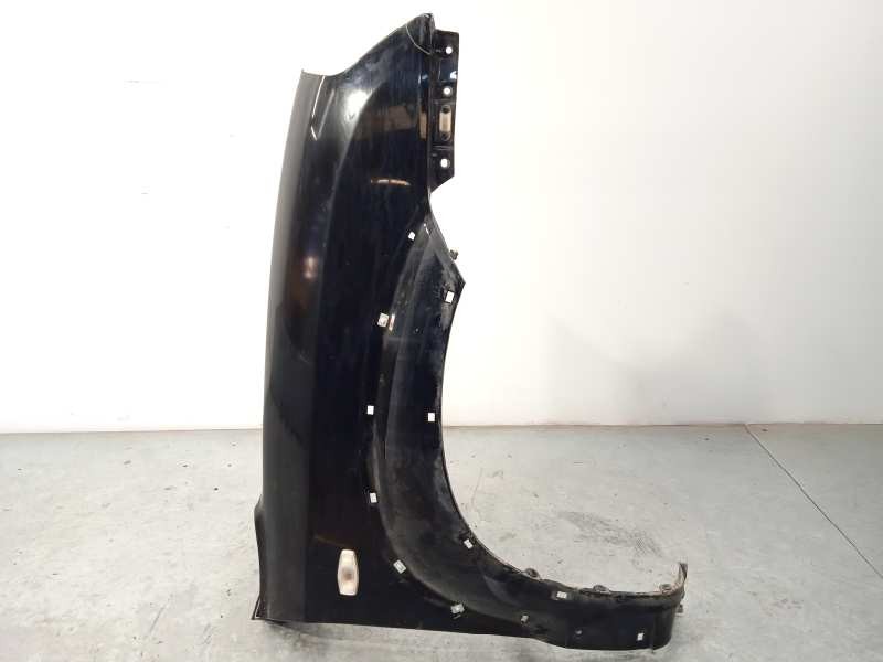 Recambio de aleta delantera derecha para hyundai tucson (jm) 2.0 crdi cat referencia OEM IAM 663212E130  