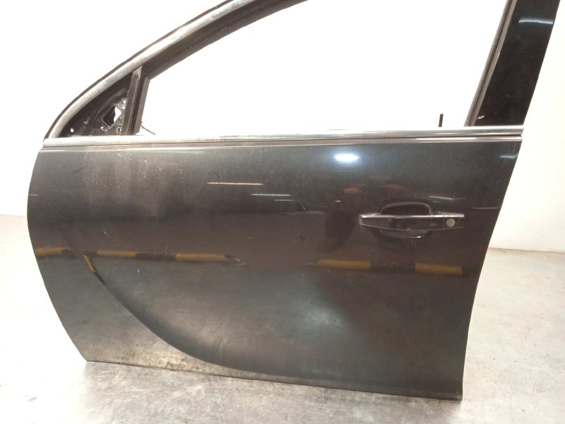 Recambio de puerta delantera izquierda para opel insignia berlina 2.0 cdti cat referencia OEM IAM 39062233  20985682