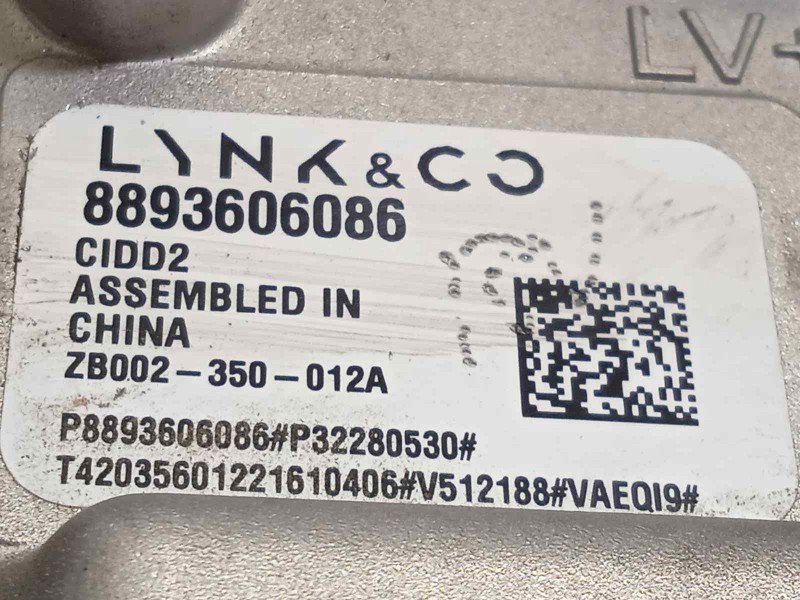 Recambio de convertidor potencia para lynk&co lynk & co 01 1.5 phev referencia OEM IAM 8893606086  