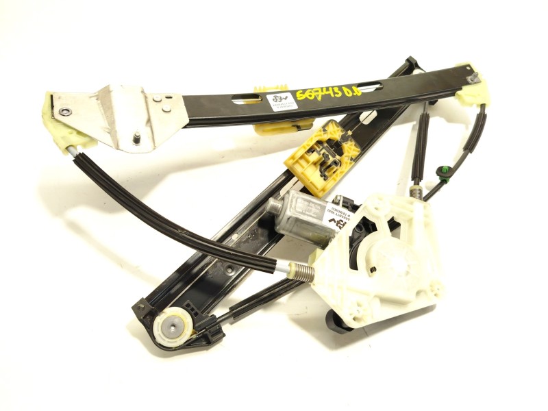 ELEVALUNAS DELANTERO DERECHO 82G837462A 8W0959802 