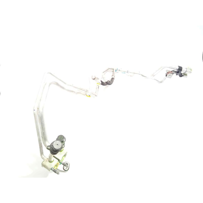 Recambio de tubos aire acondicionado para lynk&co lynk & co 01 1.5 phev referencia OEM IAM 8888948346  