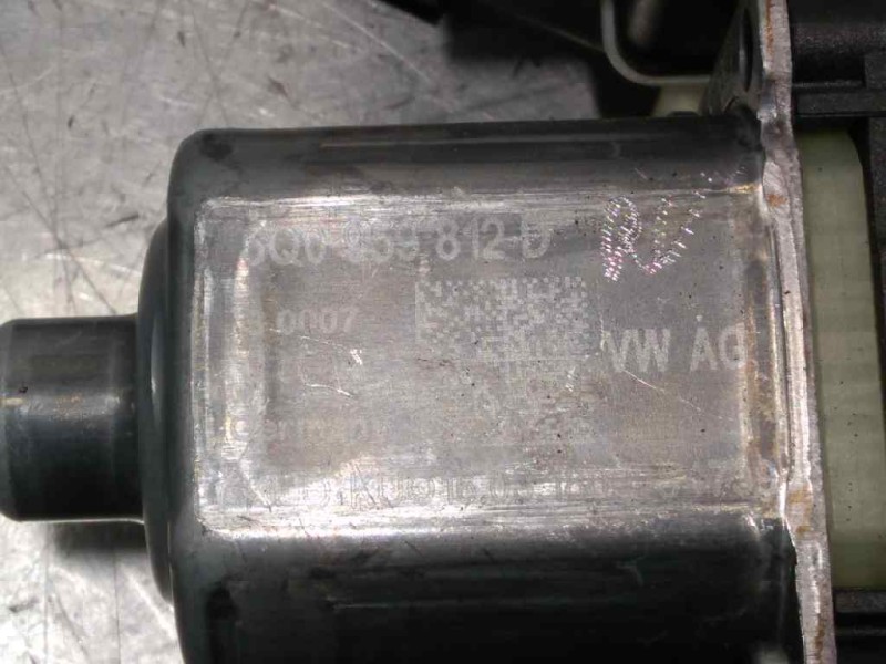Recambio de elevalunas trasero derecho para volkswagen polo (aw) 1.0 tsi referencia OEM IAM 2G6839462C  5Q0959812D