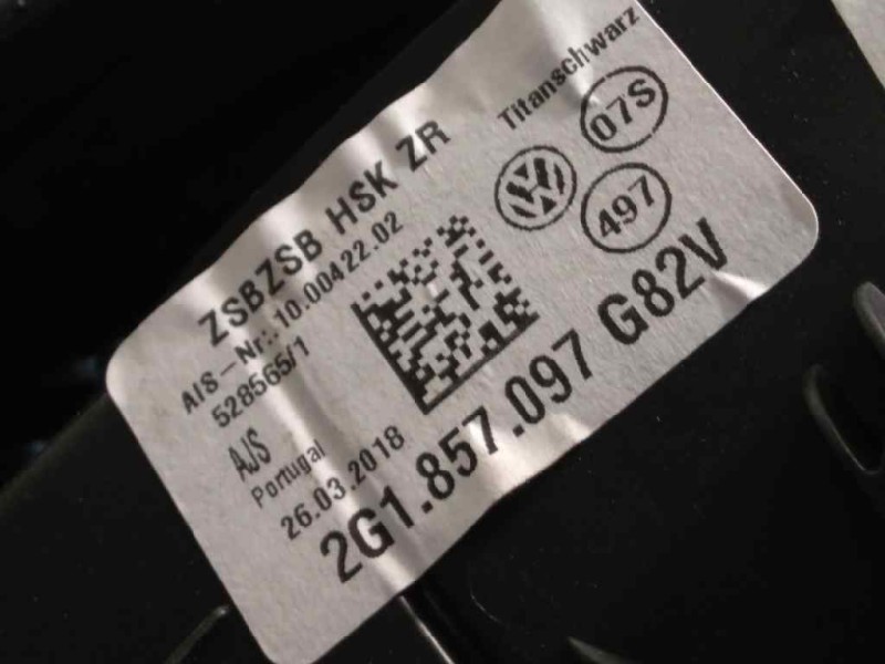 Recambio de guantera para volkswagen polo (aw) 1.0 tsi referencia OEM IAM 2G1857097G82V  