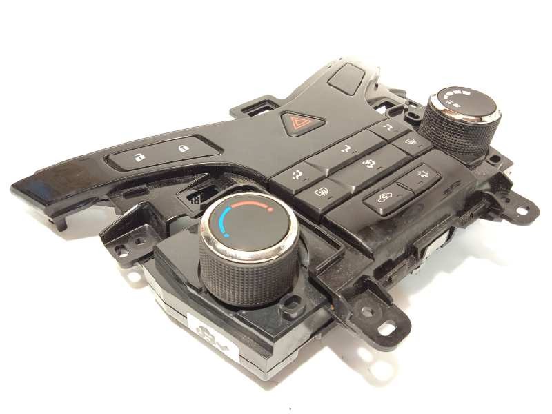 Recambio de mando calefaccion / aire acondicionado para chevrolet cruze ls referencia OEM IAM 3839278  