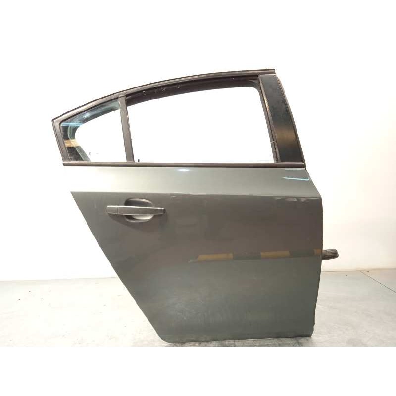 Recambio de puerta trasera derecha para chevrolet cruze ls referencia OEM IAM 95987764  