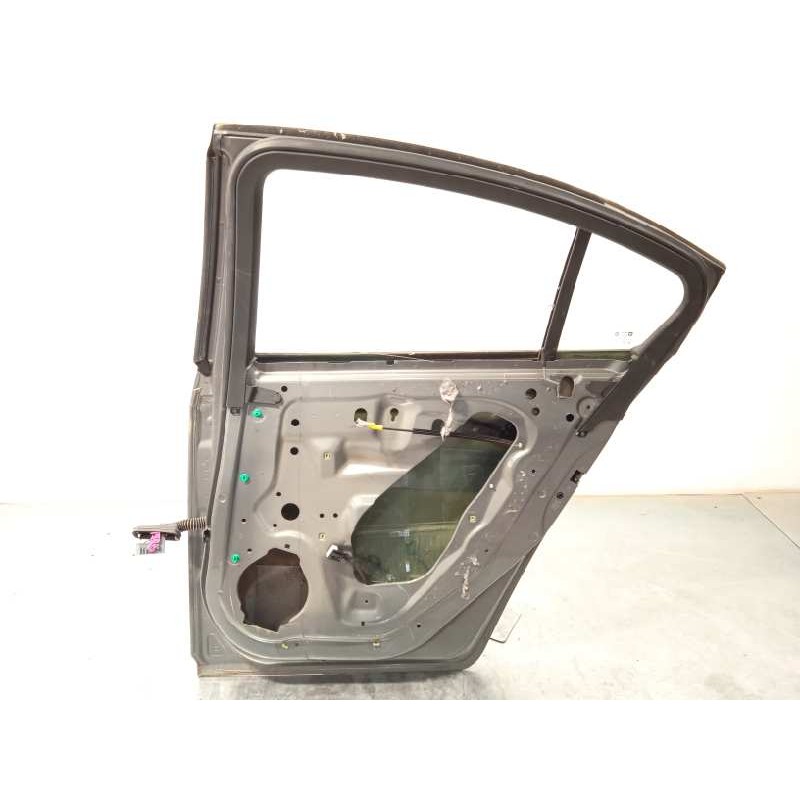 Recambio de puerta trasera derecha para chevrolet cruze ls referencia OEM IAM 95987764  