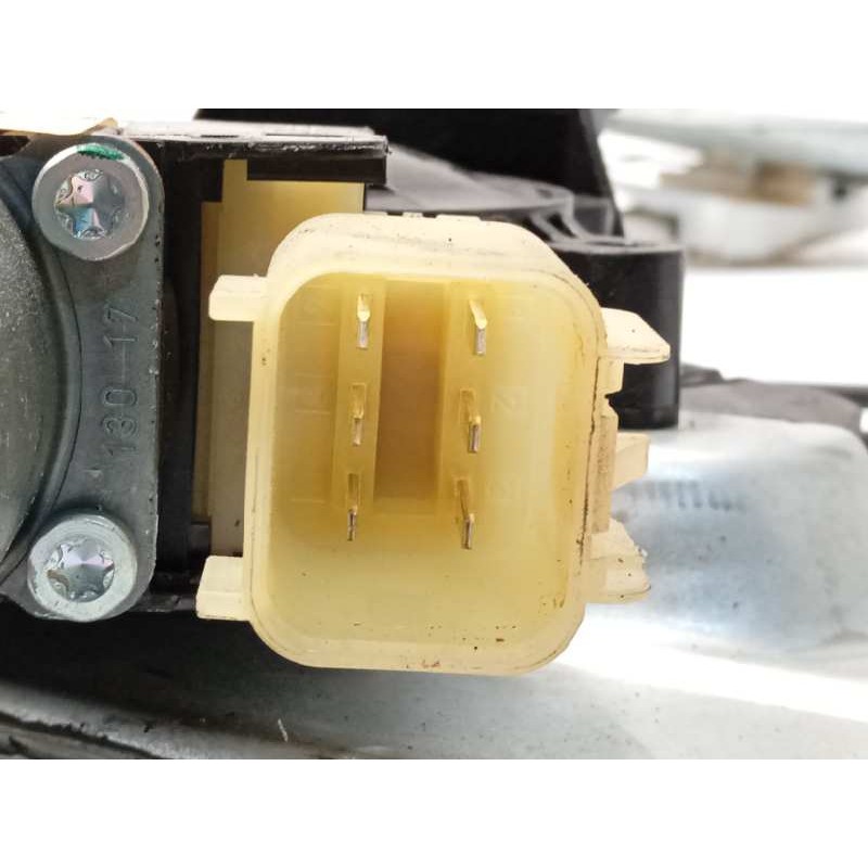 Recambio de elevalunas delantero derecho para ford kuga (cbs) 2.0 tdci cat referencia OEM IAM 0130822733  