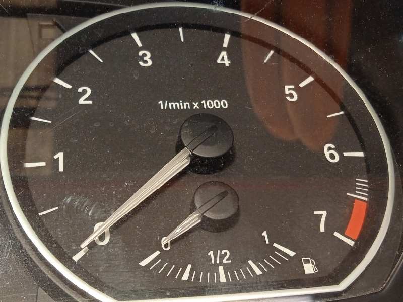 Recambio de cuadro instrumentos para bmw serie 1 berlina (e81/e87) 118i referencia OEM IAM 9166813  62109166813
