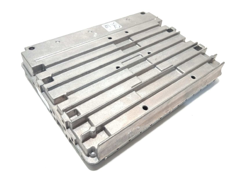 Recambio de modulo electronico para lexus es 300h referencia OEM IAM 868400W230  