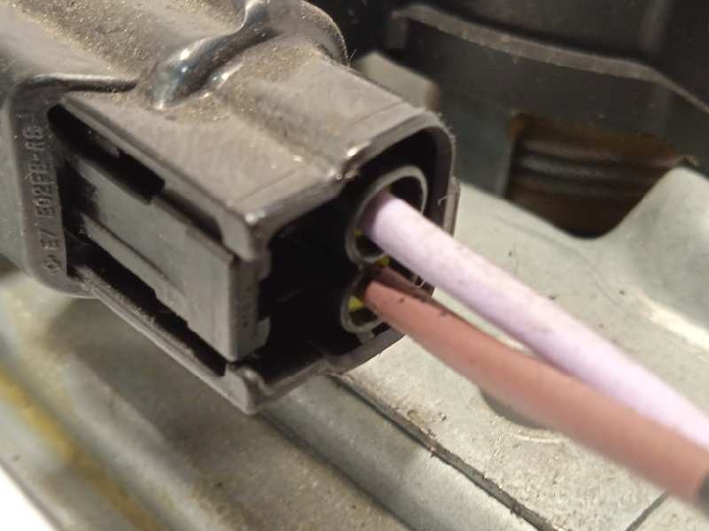 Recambio de elevalunas trasero izquierdo para renault captur life referencia OEM IAM 827012973R  