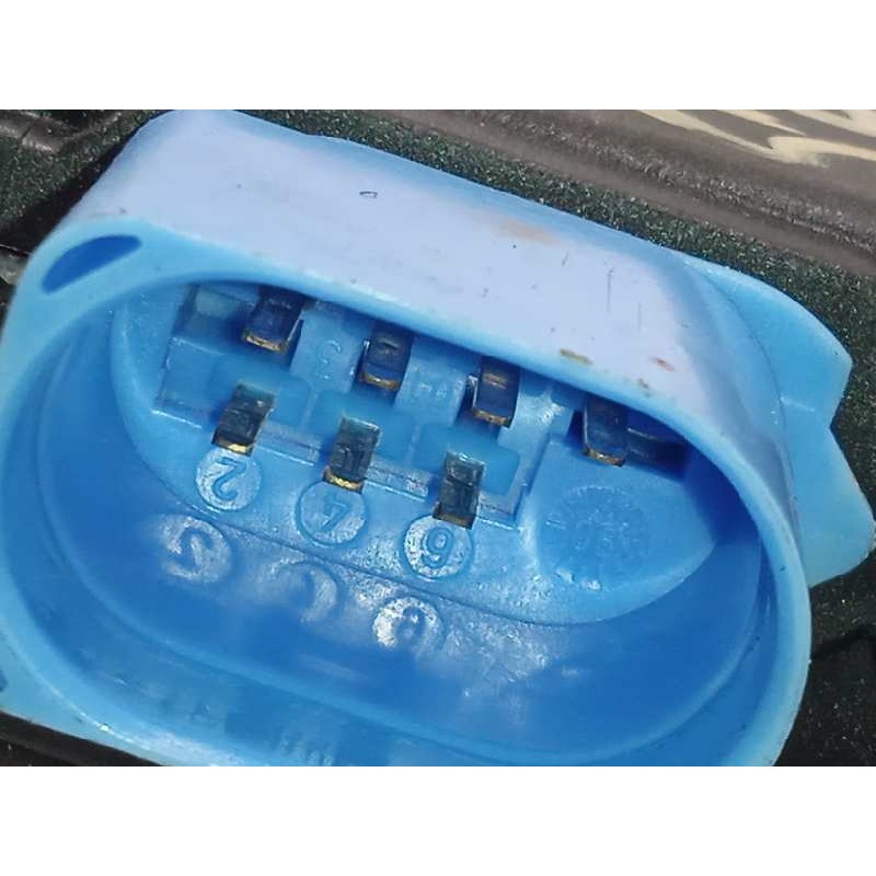 Recambio de cerradura puerta trasera izquierda para volkswagen golf plus (5m1) 1.9 tdi referencia OEM IAM 7L0839015  