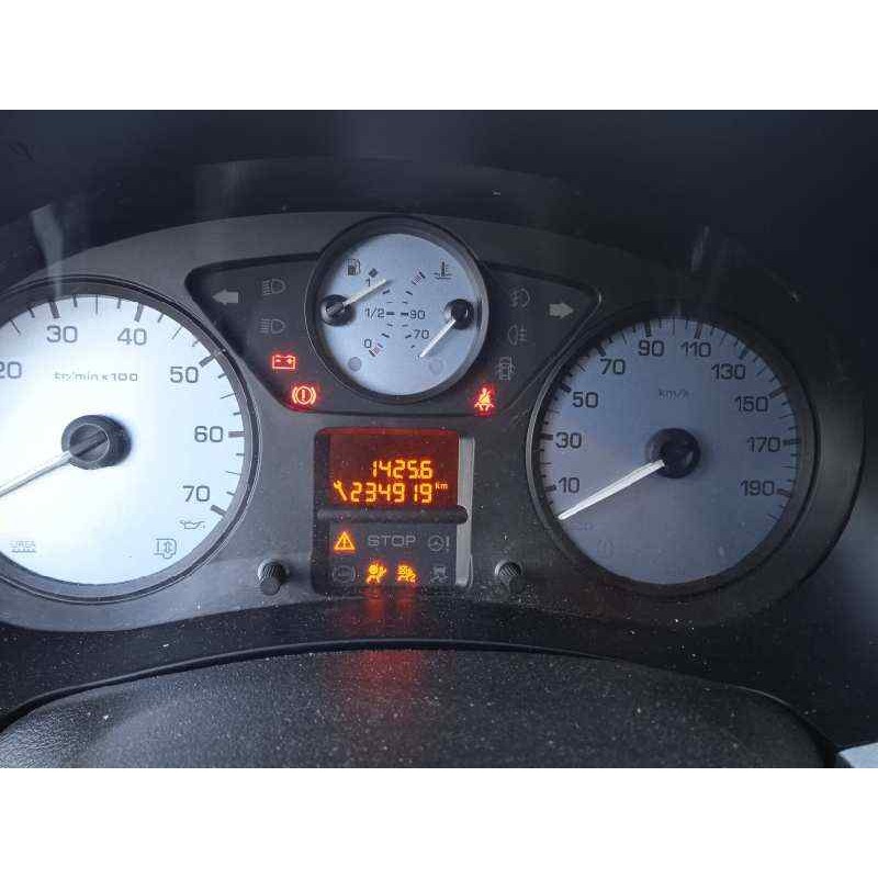 Recambio de cuadro instrumentos para citroën berlingo station wagon seduction referencia OEM IAM 9801641480  