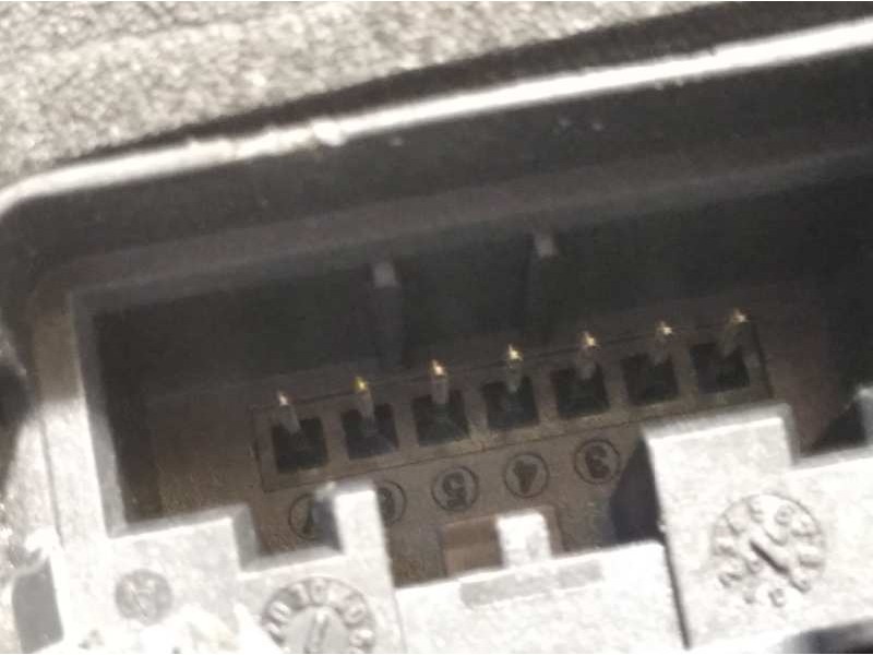 Recambio de cerradura puerta delantera derecha para seat leon st (5f8) 2.0 tdi referencia OEM IAM 5K1837016J  