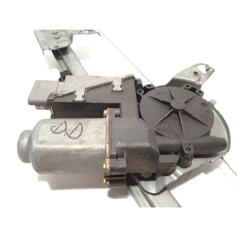 Recambio de elevalunas delantero derecho para citroën c3 1.4 hdi sx plus referencia OEM IAM 400618F  