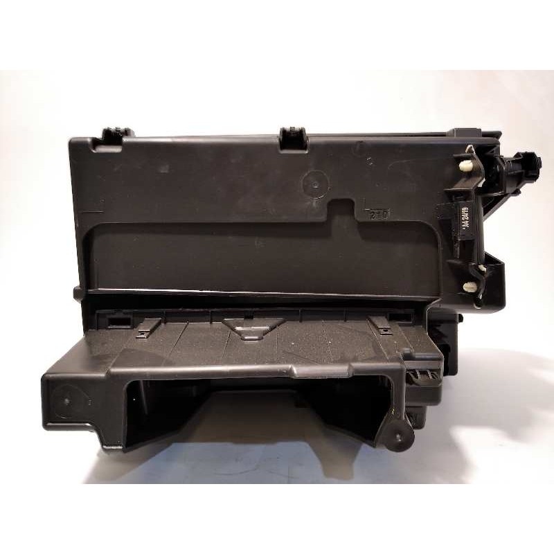 Recambio de guantera para seat leon st (5f8) 2.0 tdi referencia OEM IAM 5F1857095  