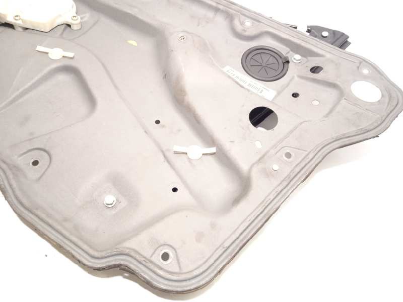 Recambio de elevalunas delantero derecho para volkswagen golf iv berlina (1j1) básico referencia OEM IAM 1J4837462D  1J4959802D