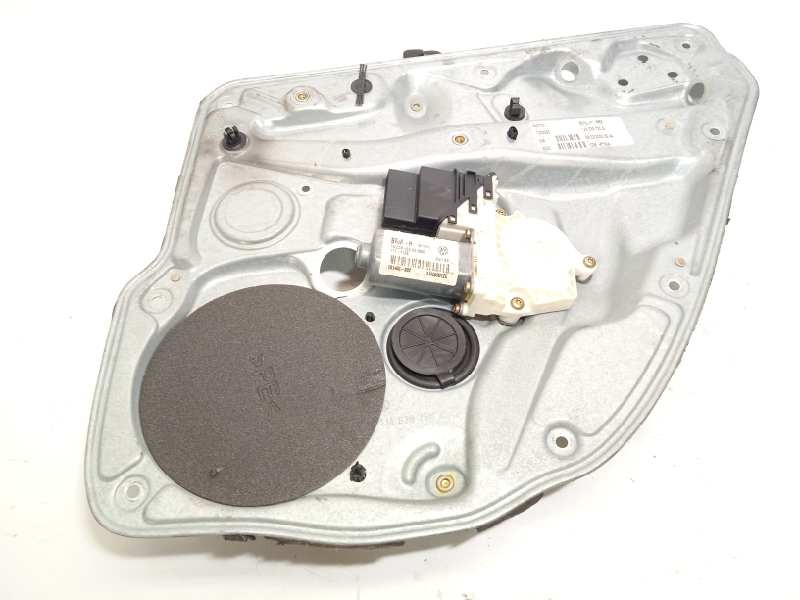 Recambio de elevalunas trasero derecho para volkswagen golf iv berlina (1j1) básico referencia OEM IAM 1J4839730G  1J4959812C