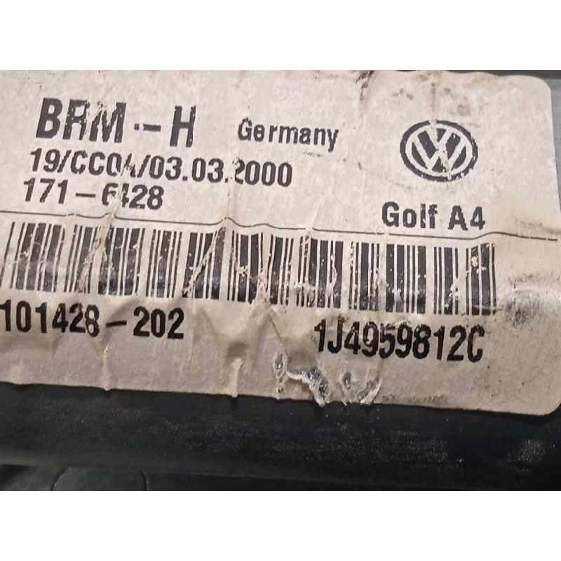 Recambio de elevalunas trasero derecho para volkswagen golf iv berlina (1j1) básico referencia OEM IAM 1J4839730G  1J4959812C