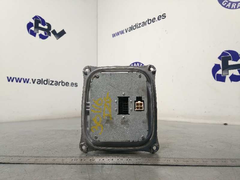 Recambio de centralita faros xenon para peugeot 308 allure referencia OEM IAM 130732940300  