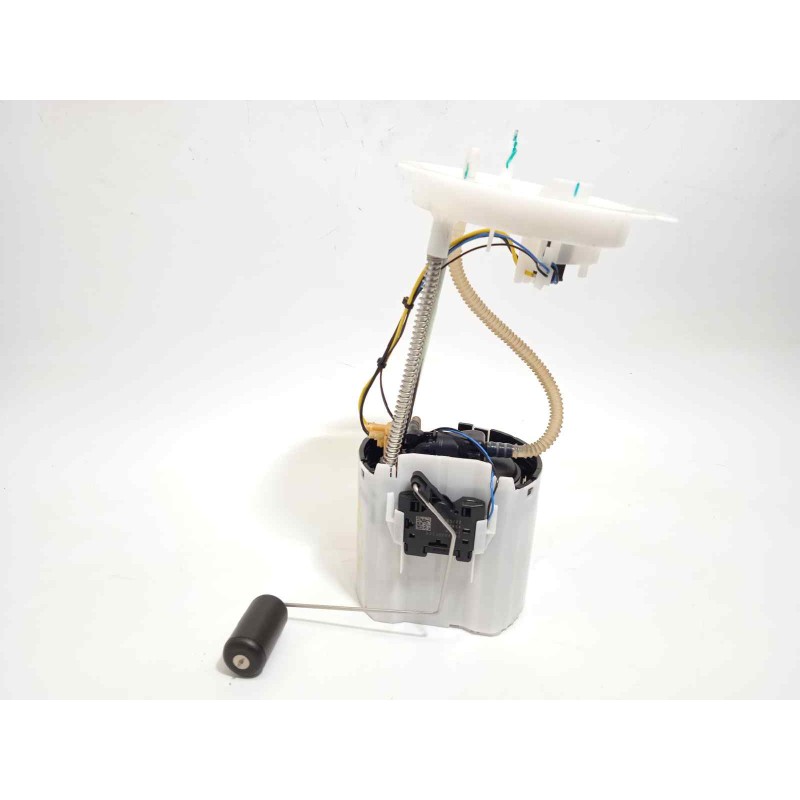 Recambio de bomba combustible para lynk&co lynk & co 01 1.5 phev referencia OEM IAM 8888955346  