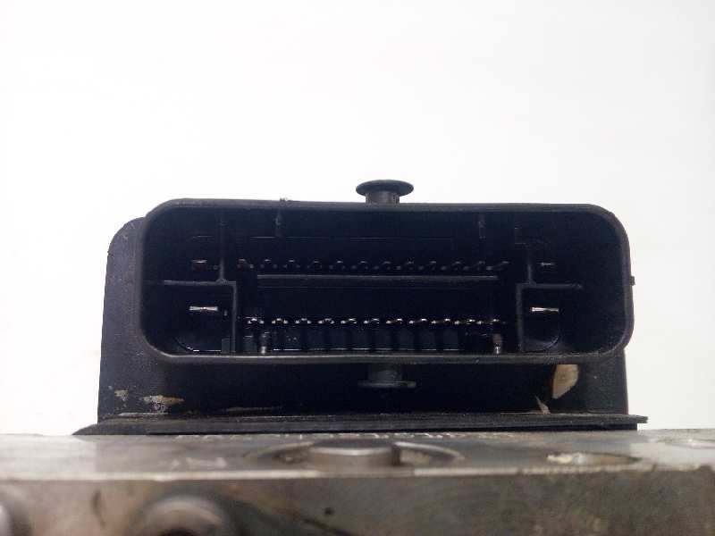 Recambio de abs para skoda rapid active referencia OEM IAM 6R0614517CA A001F306 54086975D