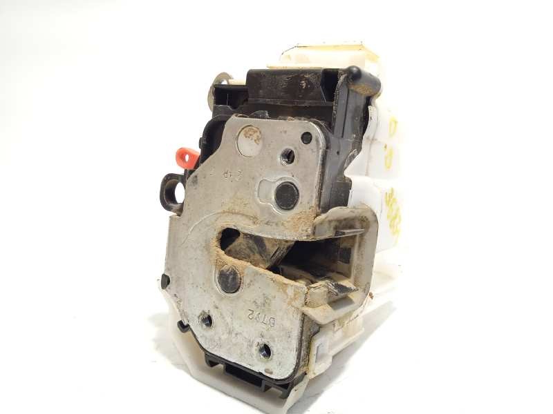 Recambio de cerradura puerta delantera derecha para peugeot bipper básico referencia OEM IAM 1379533080  