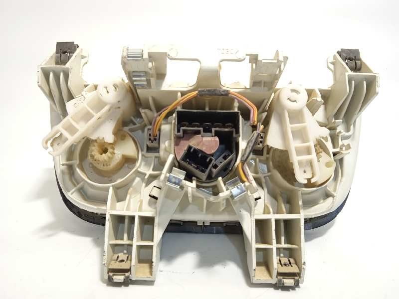 Recambio de mando calefaccion / aire acondicionado para peugeot bipper básico referencia OEM IAM 6490K4  