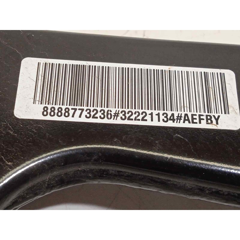 Recambio de brazo suspension superior trasero derecho para lynk&co lynk & co 01 1.5 phev referencia OEM IAM 8888773236  32221134