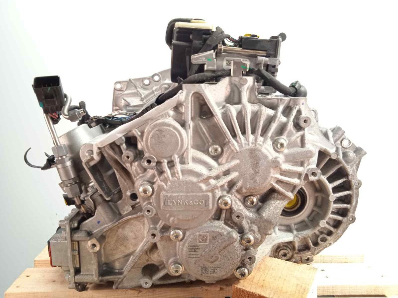 Recambio de caja cambios para lynk&co lynk & co 01 1.5 phev referencia OEM IAM 8891026004  