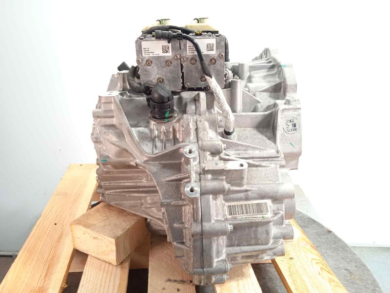 Recambio de caja cambios para lynk&co lynk & co 01 1.5 phev referencia OEM IAM 8891026004  