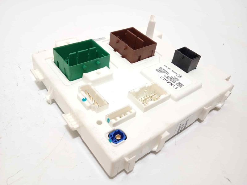 Recambio de centralita confort para lynk&co lynk & co 01 1.5 phev referencia OEM IAM 8893103879  P8893103879