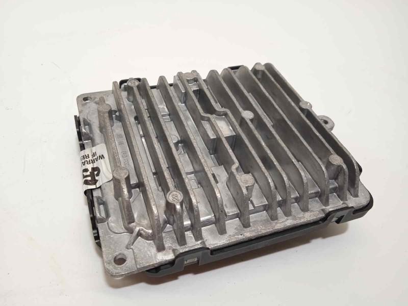 Recambio de centralita led derecha para lynk&co lynk & co 01 1.5 phev referencia OEM IAM 889631744  