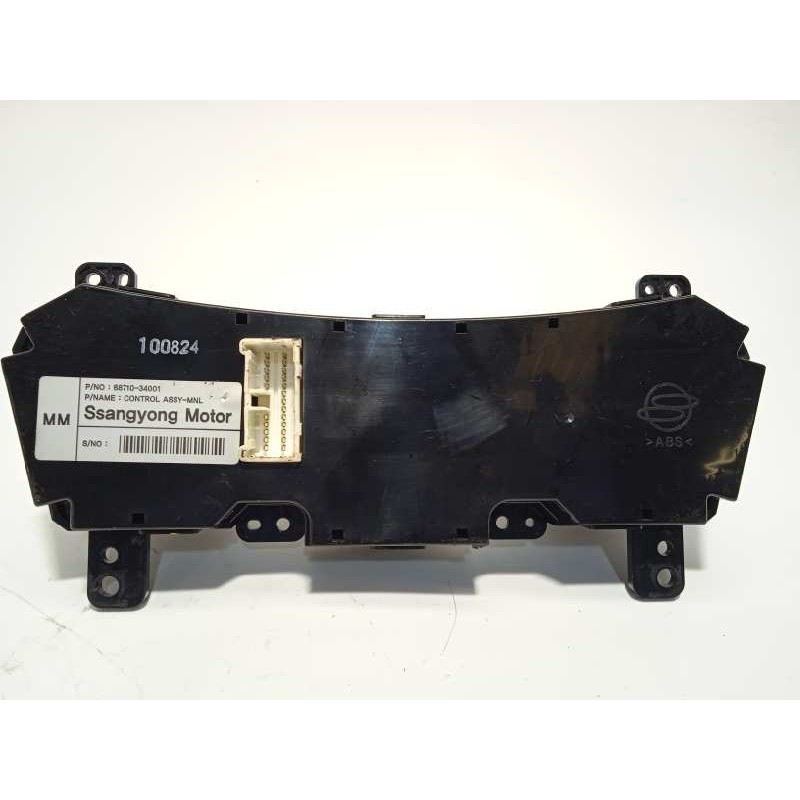 Recambio de mando climatizador para ssangyong korando 2.0 td cat referencia OEM IAM 6871034001  