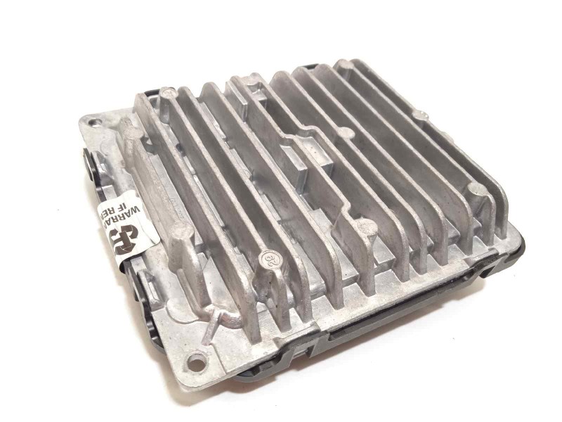 Recambio de centralita led izquierda para lynk&co lynk & co 01 1.5 phev referencia OEM IAM 889631744  