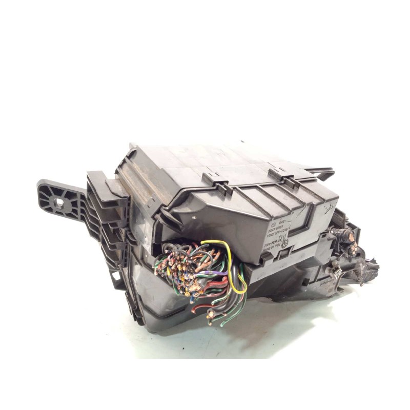 Recambio de caja reles / fusibles para mazda cx-5 2.2 turbodiesel cat referencia OEM IAM KD4566760A  KD4766767