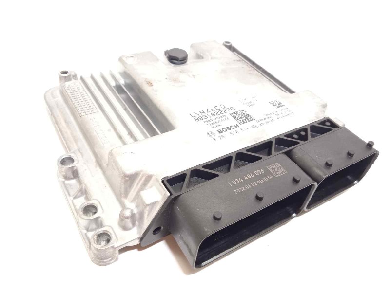 Recambio de centralita motor uce para lynk&co lynk & co 01 1.5 phev referencia OEM IAM 8891822276  0261S1057W