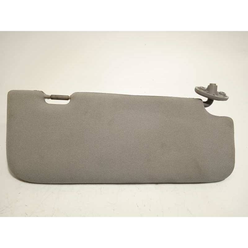 Recambio de parasol izquierdo para ssangyong korando 2.0 td cat referencia OEM IAM 7611034101ACE  