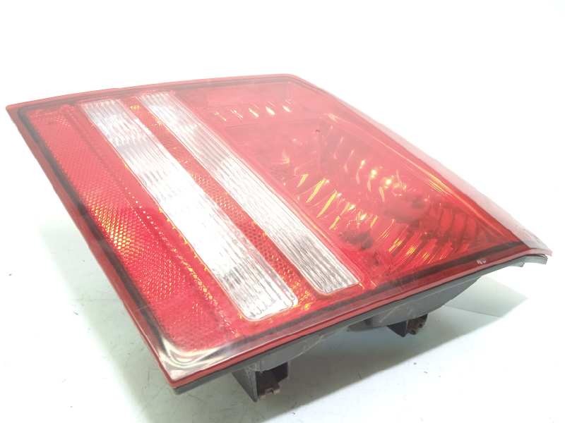 Recambio de piloto trasero derecho interior para dodge journey r/t referencia OEM IAM 04806368AB  