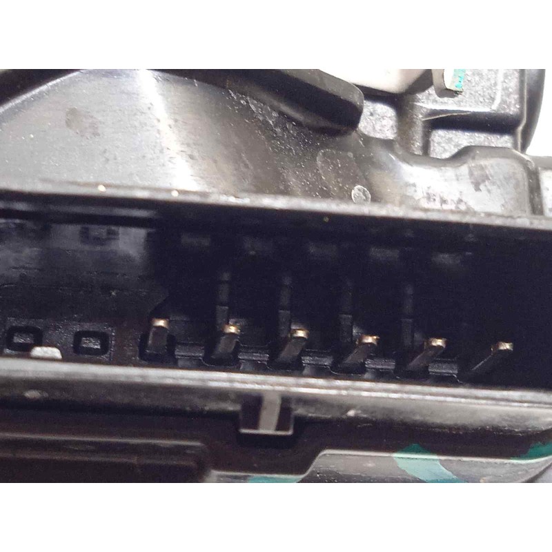 Recambio de cerradura puerta delantera derecha para lynk&co lynk & co 01 1.5 phev referencia OEM IAM 8888128526  